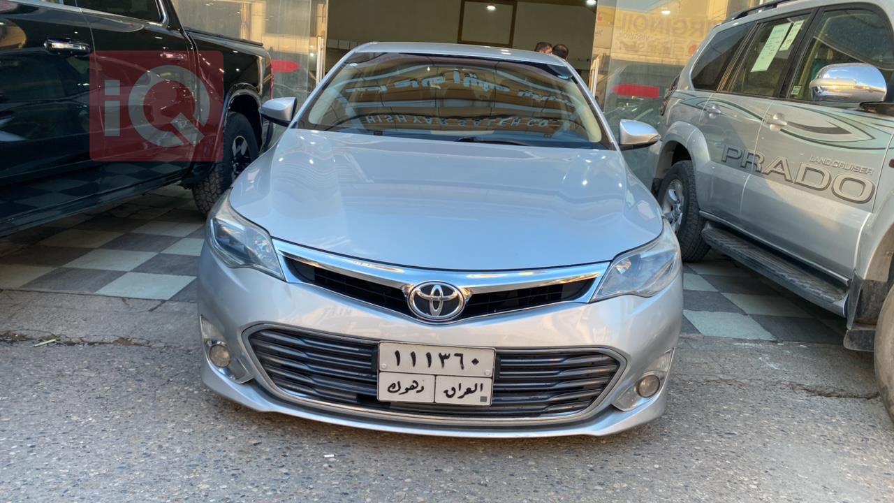 تويوتا أفالون